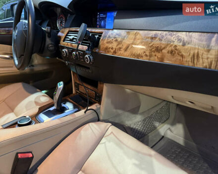 Черный БМВ 5 Серия, объемом двигателя 2.99 л и пробегом 314 тыс. км за 12000 $, фото 40 на Automoto.ua