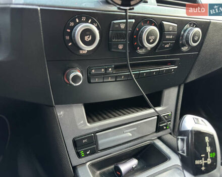 БМВ 5 Серія 2008 у Львові на Automoto.ua Чорний БМВ 5 Серія, об'ємом двигуна 2 л та пробігом 301 тис. км за 7850 $, фото 16 на Automoto.ua