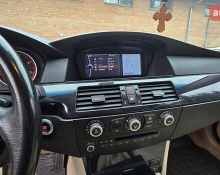 Черный БМВ 5 Серия, объемом двигателя 2.99 л и пробегом 300 тыс. км за 10450 $, фото 25 на Automoto.ua