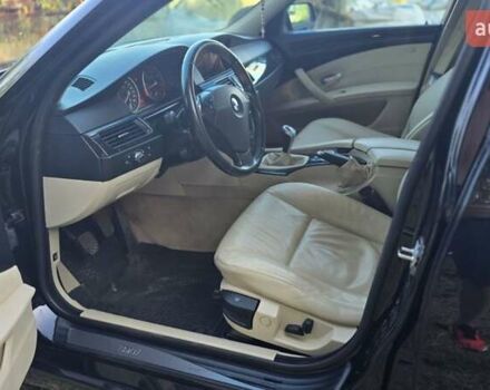 Чорний БМВ 5 Серія, об'ємом двигуна 2.99 л та пробігом 323 тис. км за 10500 $, фото 12 на Automoto.ua
