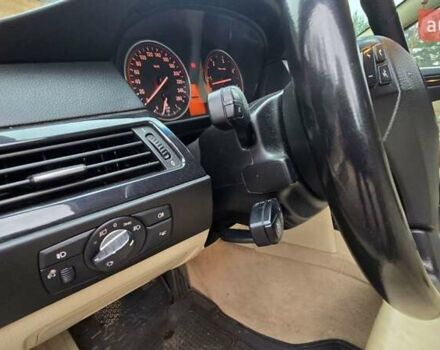 Черный БМВ 5 Серия, объемом двигателя 2.99 л и пробегом 300 тыс. км за 10450 $, фото 18 на Automoto.ua