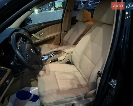 Черный БМВ 5 Серия, объемом двигателя 2.99 л и пробегом 314 тыс. км за 12000 $, фото 11 на Automoto.ua