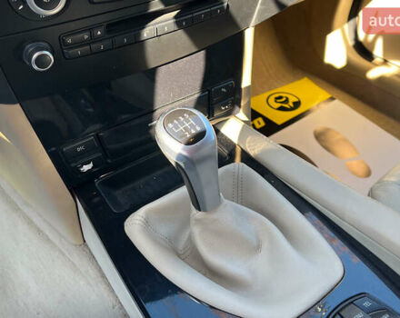 Чорний БМВ 5 Серія, об'ємом двигуна 2 л та пробігом 232 тис. км за 9400 $, фото 13 на Automoto.ua