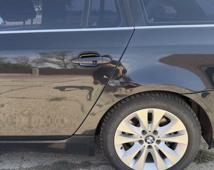 Черный БМВ 5 Серия, объемом двигателя 2.5 л и пробегом 217 тыс. км за 3861 $, фото 1 на Automoto.ua