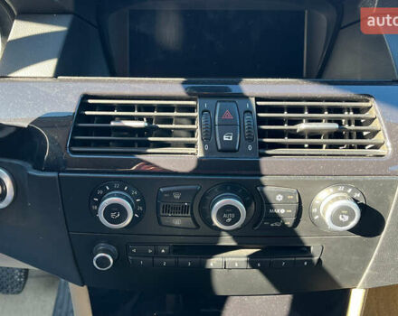 Чорний БМВ 5 Серія, об'ємом двигуна 2 л та пробігом 232 тис. км за 9400 $, фото 11 на Automoto.ua