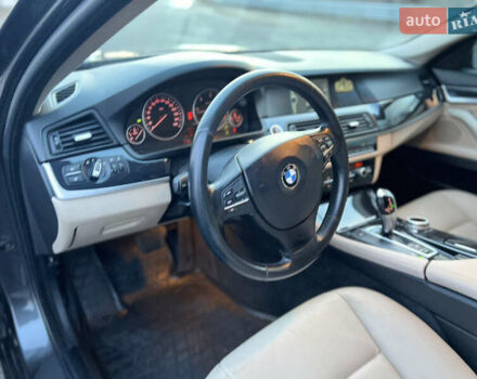Чорний БМВ 5 Серія, об'ємом двигуна 2 л та пробігом 270 тис. км за 11800 $, фото 12 на Automoto.ua