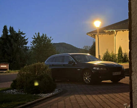 Черный БМВ 5 Серия, объемом двигателя 2 л и пробегом 267 тыс. км за 11000 $, фото 4 на Automoto.ua