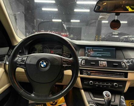 Черный БМВ 5 Серия, объемом двигателя 2 л и пробегом 334 тыс. км за 9800 $, фото 16 на Automoto.ua