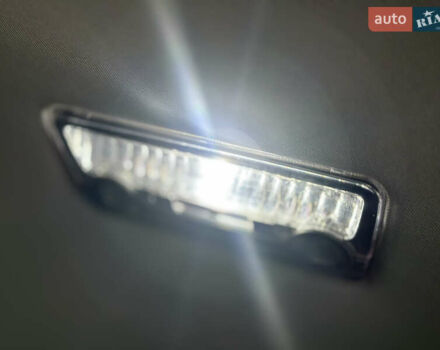 Чорний БМВ 5 Серія, об'ємом двигуна 2 л та пробігом 366 тис. км за 11000 $, фото 20 на Automoto.ua