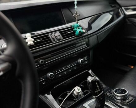 Черный БМВ 5 Серия, объемом двигателя 2 л и пробегом 300 тыс. км за 15000 $, фото 5 на Automoto.ua