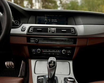 Чорний БМВ 5 Серія, об'ємом двигуна 2 л та пробігом 274 тис. км за 15400 $, фото 13 на Automoto.ua