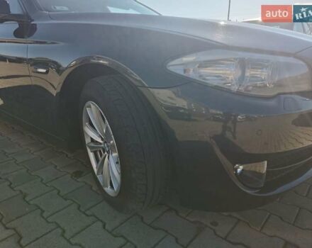 Чорний БМВ 5 Серія, об'ємом двигуна 2 л та пробігом 350 тис. км за 12500 $, фото 1 на Automoto.ua