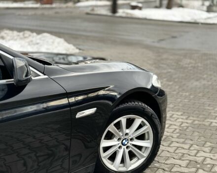 Чорний БМВ 5 Серія, об'ємом двигуна 2 л та пробігом 366 тис. км за 11000 $, фото 2 на Automoto.ua