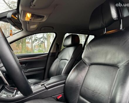 Черный БМВ 5 Серия, объемом двигателя 2 л и пробегом 307 тыс. км за 14490 $, фото 16 на Automoto.ua