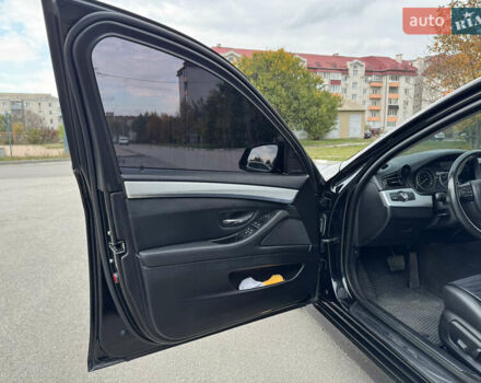 Черный БМВ 5 Серия, объемом двигателя 2.99 л и пробегом 307 тыс. км за 17200 $, фото 13 на Automoto.ua