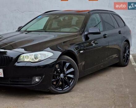Черный БМВ 5 Серия, объемом двигателя 3 л и пробегом 341 тыс. км за 15990 $, фото 8 на Automoto.ua