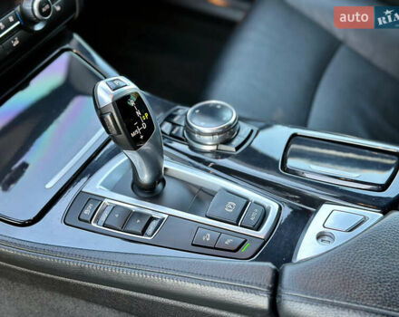 БМВ 5 Серія 2014 у Дніпро (Дніпропетровську) на Automoto.ua Чорний БМВ 5 Серія, об'ємом двигуна 2 л та пробігом 275 тис. км за 14999 $, фото 12 на Automoto.ua