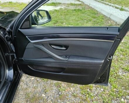 Черный БМВ 5 Серия, объемом двигателя 3 л и пробегом 258 тыс. км за 16900 $, фото 17 на Automoto.ua