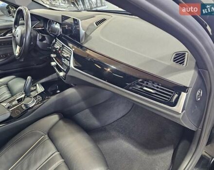 Черный БМВ 5 Серия, объемом двигателя 3 л и пробегом 205 тыс. км за 31999 $, фото 58 на Automoto.ua