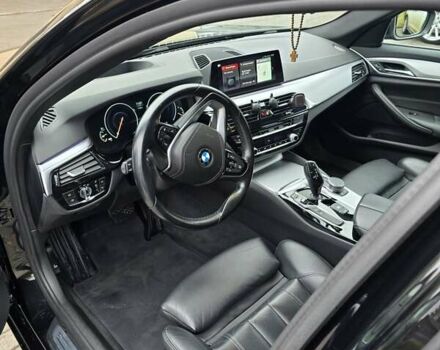 Черный БМВ 5 Серия, объемом двигателя 2 л и пробегом 208 тыс. км за 27000 $, фото 2 на Automoto.ua