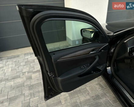 Черный БМВ 5 Серия, объемом двигателя 2 л и пробегом 203 тыс. км за 37500 $, фото 6 на Automoto.ua