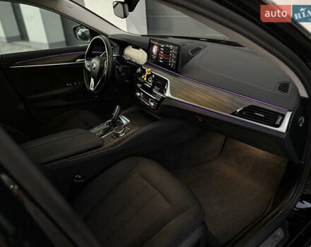 Черный БМВ 5 Серия, объемом двигателя 2 л и пробегом 203 тыс. км за 37500 $, фото 31 на Automoto.ua
