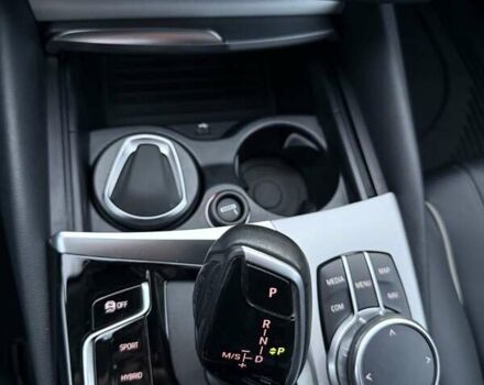 Чорний БМВ 5 Серія, об'ємом двигуна 2.99 л та пробігом 139 тис. км за 26057 $, фото 10 на Automoto.ua