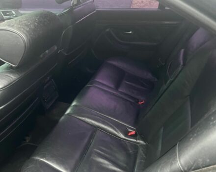 Чорний БМВ 5 Серія, об'ємом двигуна 3 л та пробігом 500 тис. км за 5500 $, фото 7 на Automoto.ua