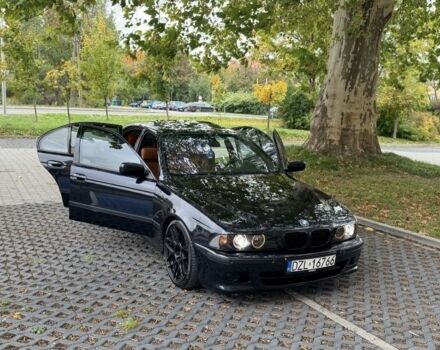 Черный БМВ 5 Серия, объемом двигателя 3 л и пробегом 260 тыс. км за 2200 $, фото 8 на Automoto.ua