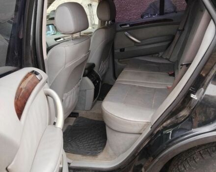 Черный БМВ 5 Серия, объемом двигателя 3 л и пробегом 320 тыс. км за 3100 $, фото 7 на Automoto.ua