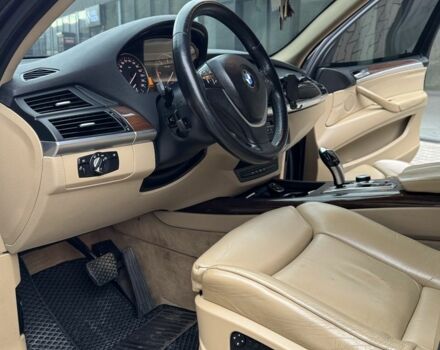 Чорний БМВ 5 Серія, об'ємом двигуна 3 л та пробігом 313 тис. км за 13000 $, фото 6 на Automoto.ua