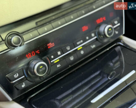 Чорний БМВ 5 Серія, об'ємом двигуна 3 л та пробігом 210 тис. км за 15000 $, фото 26 на Automoto.ua