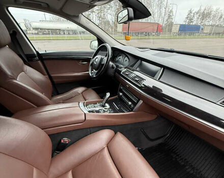 Черный БМВ 5 Серия, объемом двигателя 2.99 л и пробегом 286 тыс. км за 16000 $, фото 5 на Automoto.ua