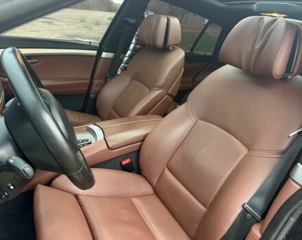 Черный БМВ 5 Серия, объемом двигателя 3 л и пробегом 165 тыс. км за 19500 $, фото 8 на Automoto.ua