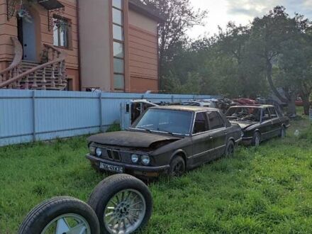 БМВ 5 Серія 1987 у Богородчанах на Automoto.ua Чорний БМВ 5 Серія, об'ємом двигуна 2 л та пробігом 200 тис. км за 1000 $, фото 1 на Automoto.ua