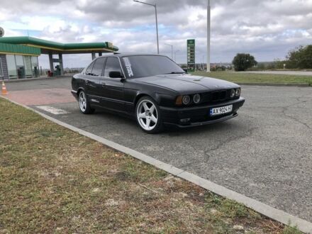 Чорний БМВ 5 Серія, об'ємом двигуна 3 л та пробігом 340 тис. км за 2100 $, фото 1 на Automoto.ua