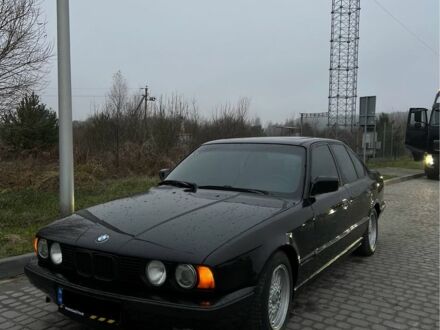 Черный БМВ 5 Серия, объемом двигателя 2.5 л и пробегом 300 тыс. км за 3100 $, фото 1 на Automoto.ua