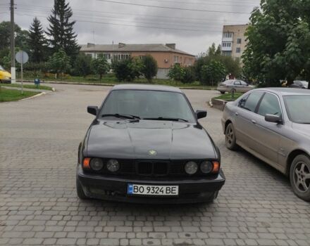 Черный БМВ 5 Серия, объемом двигателя 2.5 л и пробегом 430 тыс. км за 2800 $, фото 1 на Automoto.ua