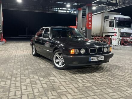 Черный БМВ 5 Серия, объемом двигателя 2 л и пробегом 400 тыс. км за 3500 $, фото 1 на Automoto.ua