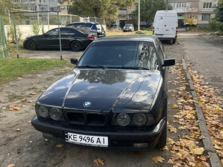 БМВ 5 Серия 1990 в Павлограде на Automoto.ua Черный БМВ 5 Серия, объемом двигателя 2 л и пробегом 250 тыс. км за 2700 $, фото 1 на Automoto.ua