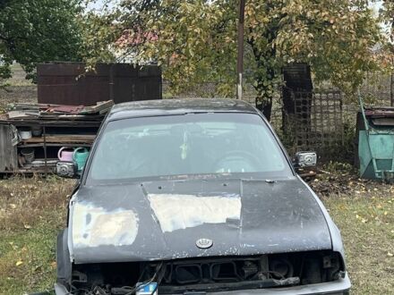 Черный БМВ 5 Серия, объемом двигателя 2.5 л и пробегом 250 тыс. км за 1448 $, фото 1 на Automoto.ua