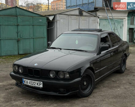 Черный БМВ 5 Серия, объемом двигателя 3.43 л и пробегом 404 тыс. км за 5500 $, фото 1 на Automoto.ua