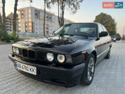 Черный БМВ 5 Серия, объемом двигателя 2.5 л и пробегом 320 тыс. км за 2900 $, фото 1 на Automoto.ua