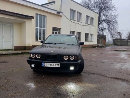 Чорний БМВ 5 Серія, об'ємом двигуна 2 л та пробігом 300 тис. км за 2200 $, фото 1 на Automoto.ua