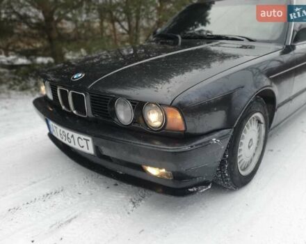 Черный БМВ 5 Серия, объемом двигателя 2 л и пробегом 570 тыс. км за 2900 $, фото 1 на Automoto.ua