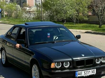 Черный БМВ 5 Серия, объемом двигателя 2 л и пробегом 395 тыс. км за 2000 $, фото 1 на Automoto.ua