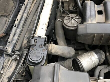 Черный БМВ 5 Серия, объемом двигателя 2 л и пробегом 112 тыс. км за 800 $, фото 1 на Automoto.ua