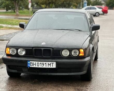 Черный БМВ 5 Серия, объемом двигателя 2 л и пробегом 450 тыс. км за 2100 $, фото 1 на Automoto.ua