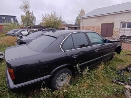 БМВ 5 Серия 1991 в Коростышеве на Automoto.ua Черный БМВ 5 Серия, объемом двигателя 2.4 л и пробегом 150 тыс. км за 1000 $, фото 1 на Automoto.ua