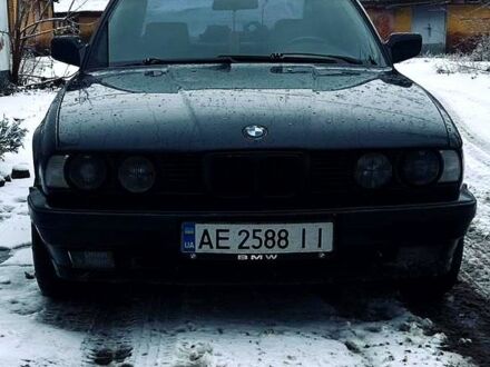 Черный БМВ 5 Серия, объемом двигателя 2.5 л и пробегом 100 тыс. км за 2399 $, фото 1 на Automoto.ua